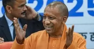 महाकुंभ में 62 करोड़ श्रद्धालु आए UP CM महाकुंभ में 62 करोड़ श्रद्धालु आए UP CM
