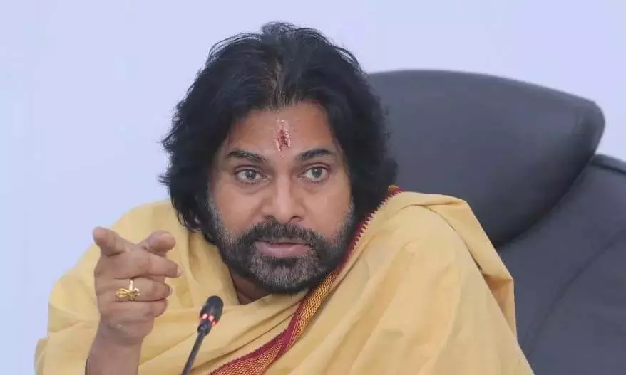 पवन कल्याण चाहते हैं कि जन सेना AP विधानसभा में आम आदमी की आवाज़ बने पवन कल्याण चाहते हैं कि जन सेना AP विधानसभा में आम आदमी की आवाज़ बने