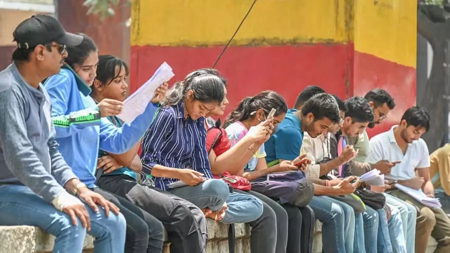 Karnataka के 6 विश्वविद्यालयों में कोई पूर्णकालिक कुलपति नहीं Karnataka के 6 विश्वविद्यालयों में कोई पूर्णकालिक कुलपति नहीं