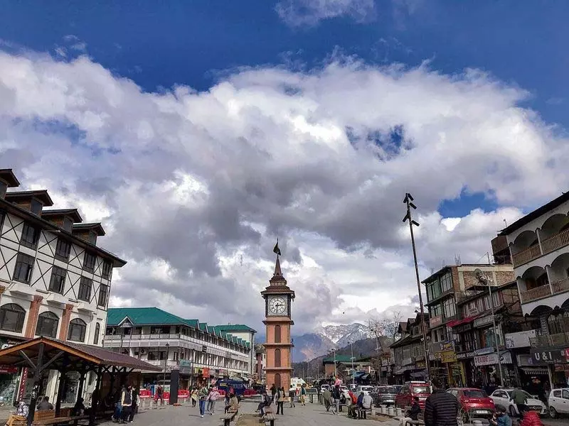 प्रतिबंधित जमात ने JKJDF, अपने राजनीतिक संगठन का अनावरण किया प्रतिबंधित जमात ने JKJDF, अपने राजनीतिक संगठन का अनावरण किया