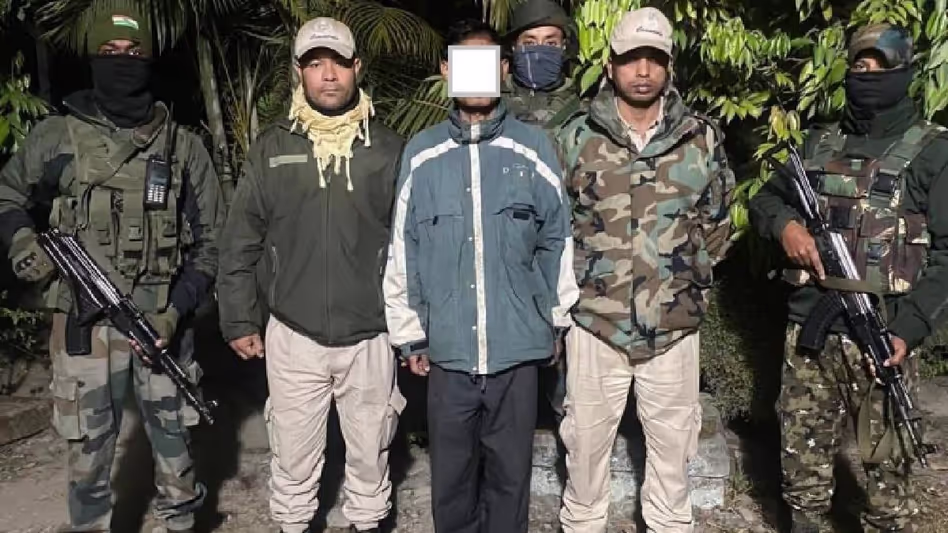 Manipur : सुरक्षा बलों ने इम्फाल पूर्व में जबरन वसूली की गतिविधियों के लिए Manipur : सुरक्षा बलों ने इम्फाल पूर्व में जबरन वसूली की गतिविधियों के लिए