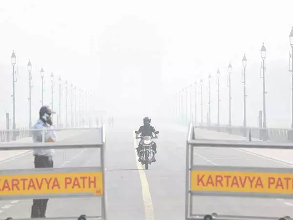 दिल्ली में वायु गुणवत्ता में सुधार के कारण GRAP चरण-II प्रतिबंध हटाए गए दिल्ली में वायु गुणवत्ता में सुधार के कारण GRAP चरण-II प्रतिबंध हटाए गए