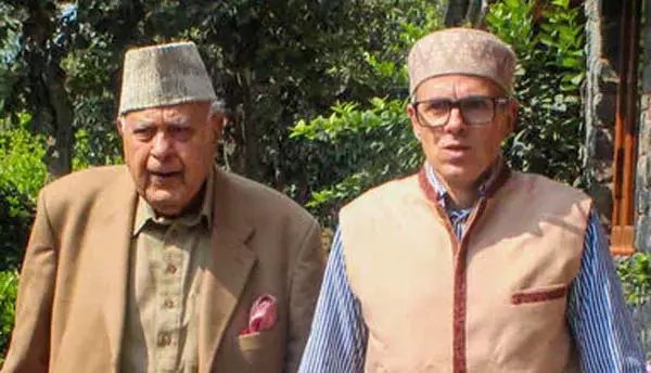Farooq-Umar ने शेख नजीर की 10वीं पुण्यतिथि पर उन्हें भावभीनी श्रद्धांजलि दी Farooq-Umar ने शेख नजीर की 10वीं पुण्यतिथि पर उन्हें भावभीनी श्रद्धांजलि दी