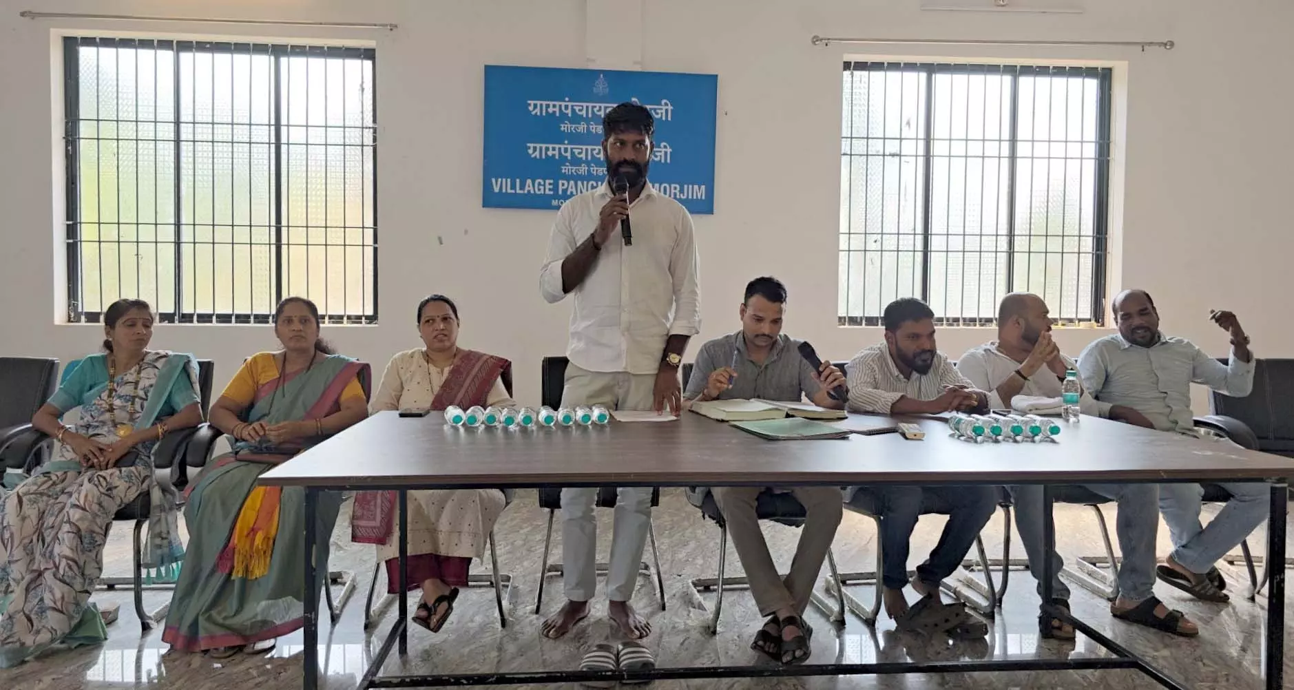 ग्राम सभा ने Morjim समुद्र तट पर 8 करोड़ रुपये की पार्किंग परियोजना का विरोध किया ग्राम सभा ने Morjim समुद्र तट पर 8 करोड़ रुपये की पार्किंग परियोजना का विरोध किया