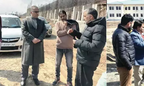 निदेशक कॉलेज ने उत्तरी कश्मीर में नव स्थापित डिग्री कॉलेजों के निर्माण कार्यों की समीक्षा की निदेशक कॉलेज ने उत्तरी कश्मीर में नव स्थापित डिग्री कॉलेजों के निर्माण कार्यों की समीक्षा की