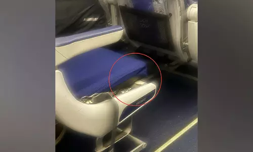 पंजाब भाजपा प्रमुख सुनील जाखड़ ने Indigo flight में टूटी सीट की तस्वीर साझा की पंजाब भाजपा प्रमुख सुनील जाखड़ ने Indigo flight में टूटी सीट की तस्वीर साझा की