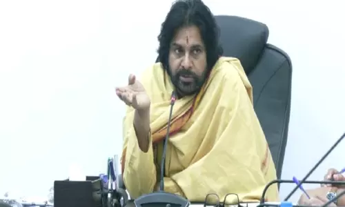 पवन कल्याण ने आज से शुरू हो रहे Andhra विधानसभा सत्र के लिए जन सेना पार्टी के दृष्टिकोण को रेखांकित किया पवन कल्याण ने आज से शुरू हो रहे Andhra विधानसभा सत्र के लिए जन सेना पार्टी के दृष्टिकोण को रेखांकित किया