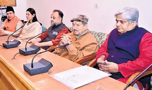 आरएसएस समर्थित मुस्लिम विंग ने वक्फ बिल और यूसीसी पर बैठक की