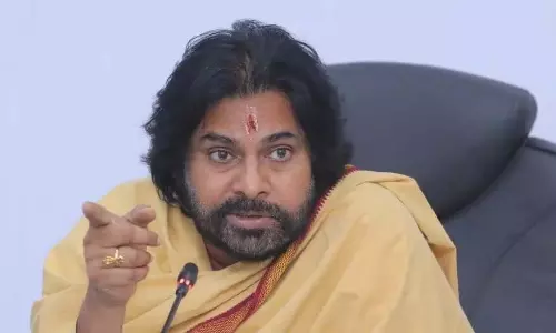पवन कल्याण चाहते हैं कि जन सेना AP विधानसभा में आम आदमी की आवाज़ बने पवन कल्याण चाहते हैं कि जन सेना AP विधानसभा में आम आदमी की आवाज़ बने