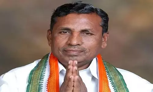फरवरी-मार्च के चावल का एक साथ वितरण; K.H. Muniyappa