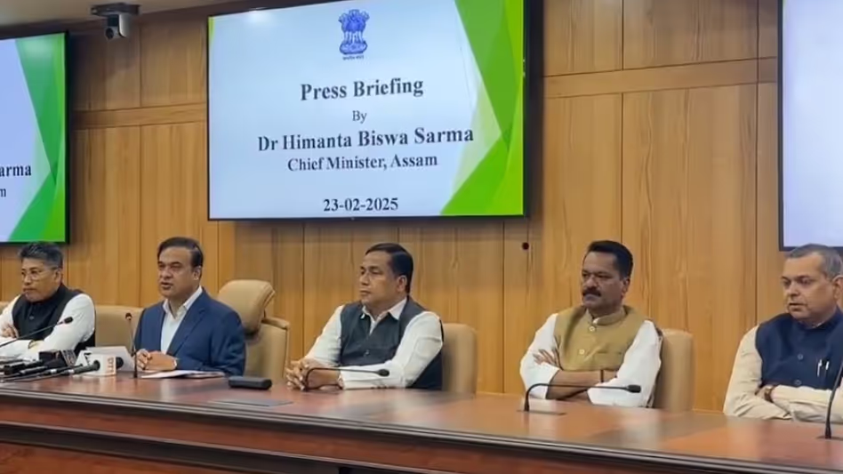 Assam के मुख्यमंत्री ने झुमॉइर की अंतिम तैयारियों की समीक्षा