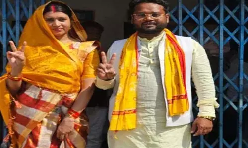 पति जनपद में सदस्य बने, पत्नी बनी सरपंच