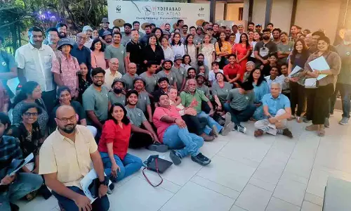 पक्षी-प्रेमियों ने Hyderabad के पक्षियों का दस्तावेजीकरण करने के लिए हाथ मिलाया पक्षी-प्रेमियों ने Hyderabad के पक्षियों का दस्तावेजीकरण करने के लिए हाथ मिलाया