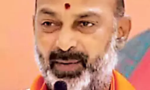 Bandi Sanjay : राहुल गांधी प्रचार करें तो भी कांग्रेस नहीं जीतेगी