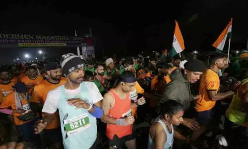 BSF और एएफआई ने बॉर्डरमैन मैराथन का आयोजन किया BSF और एएफआई ने बॉर्डरमैन मैराथन का आयोजन किया