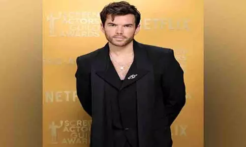 Luke Newton ने ब्रिजर्टन सीजन 4 पर अपडेट साझा किया