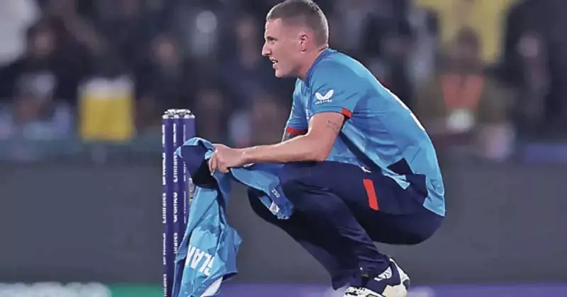 इंग्लैंड के ब्रायडन कार्से अफगानिस्तान के खिलाफ होने वाले मैच से बाहर इंग्लैंड के ब्रायडन कार्से अफगानिस्तान के खिलाफ होने वाले मैच से बाहर