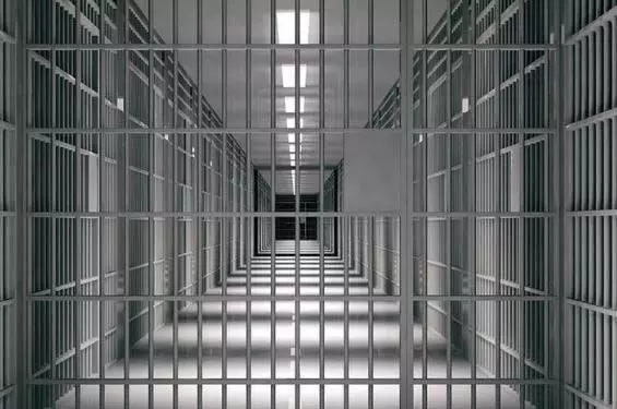 विकलांग नाबालिग से बलात्कार के लिए व्यक्ति को 20 साल का सश्रम कारावास विकलांग नाबालिग से बलात्कार के लिए व्यक्ति को 20 साल का सश्रम कारावास