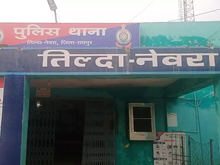 रायपुर : पति-पत्नी का अपहरण, राहुल डहरिया पर आरोप रायपुर : पति-पत्नी का अपहरण, राहुल डहरिया पर आरोप