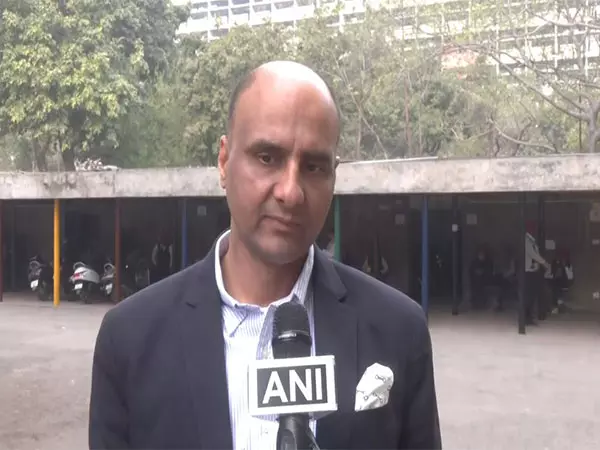 संदीप जाखड़ ने AAP के ड्रग युद्ध को नौटंकी बताया, कहा कि ज़मीन पर कोई वास्तविक कार्रवाई नहीं हुई संदीप जाखड़ ने AAP के ड्रग युद्ध को नौटंकी बताया, कहा कि ज़मीन पर कोई वास्तविक कार्रवाई नहीं हुई