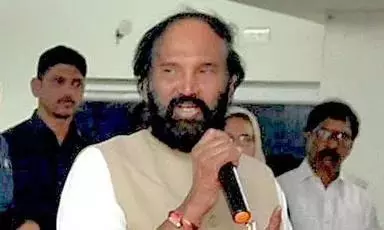 Uttam ने जीत सुनिश्चित करने के लिए स्नातक वोट मांगे Uttam ने जीत सुनिश्चित करने के लिए स्नातक वोट मांगे
