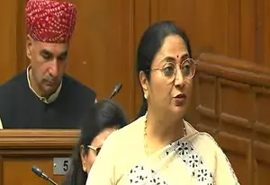 दिल्ली: मुख्यमंत्री रेखा गुप्ता ने शराब नीति पर कैग की रिपोर्ट प्रस्तुत की दिल्ली: मुख्यमंत्री रेखा गुप्ता ने शराब नीति पर कैग की रिपोर्ट प्रस्तुत की