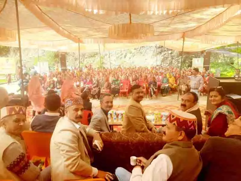 Kangra district में श्रमिकों के कल्याण पर 4.25 करोड़ रुपये खर्च, श्रम बोर्ड प्रमुख Kangra district में श्रमिकों के कल्याण पर 4.25 करोड़ रुपये खर्च, श्रम बोर्ड प्रमुख