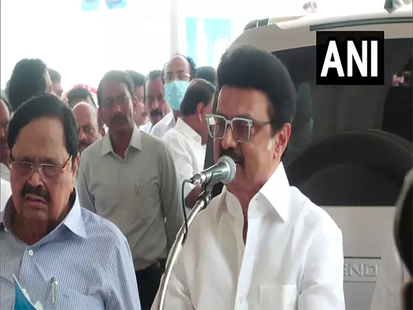 CM ने जनसंख्या नियंत्रण में सफलता के कारण सांसदों की संख्या में संभावित कमी की चेतावनी दी CM ने जनसंख्या नियंत्रण में सफलता के कारण सांसदों की संख्या में संभावित कमी की चेतावनी दी