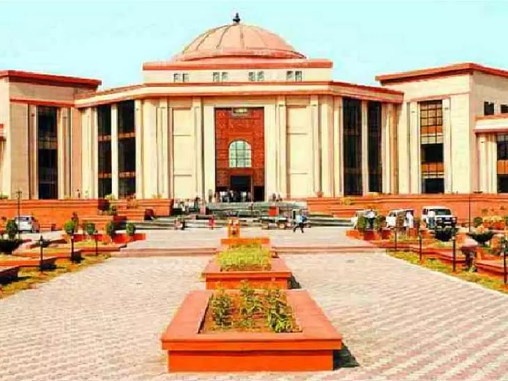 जेल प्रशासन बदनाम, कैदी की पिटाई मामले पर हाईकोर्ट ने लिया संज्ञान जेल प्रशासन बदनाम, कैदी की पिटाई मामले पर हाईकोर्ट ने लिया संज्ञान