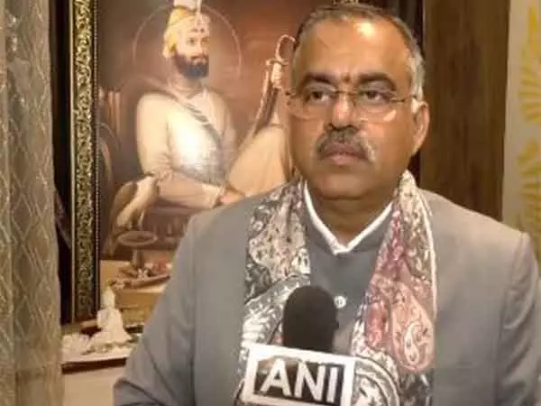 आप और कांग्रेस के नेताओं की लंबी सूची है जो BJP में शामिल होना चाहते हैं: भाजपा नेता तरुण चुघ आप और कांग्रेस के नेताओं की लंबी सूची है जो BJP में शामिल होना चाहते हैं: भाजपा नेता तरुण चुघ