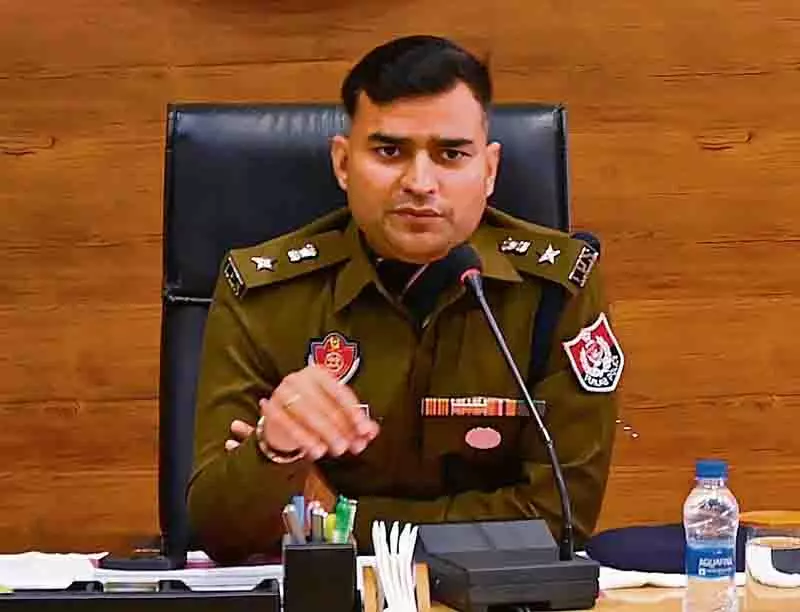 होशियारपुर के SSP ने कार्यभार संभाला होशियारपुर के SSP ने कार्यभार संभाला