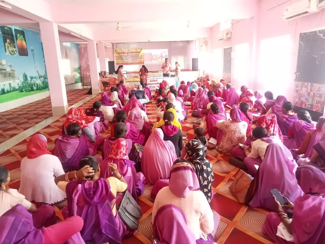 Bundi: ’बाल विवाह रोकथाम, बाल संरक्षण एवं यस टू स्कूल अभियान पर संवाद सत्र आयोजित’ Bundi: ’बाल विवाह रोकथाम, बाल संरक्षण एवं यस टू स्कूल अभियान पर संवाद सत्र आयोजित’