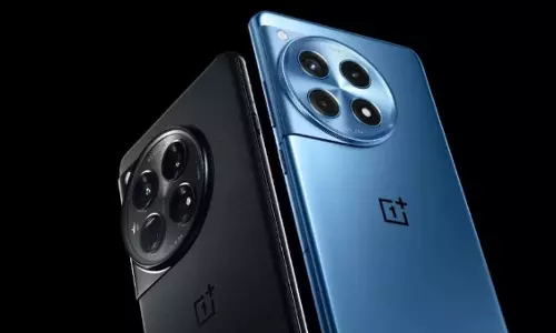 OnePlus 12R 5G 256GB की औंधे मुंह गिरी कीमत OnePlus 12R 5G 256GB की औंधे मुंह गिरी कीमत
