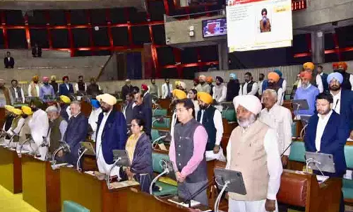 सुविधा केंद्रों की सेवाओं के बारे में जनता को गुमराह न करें: Arora सुविधा केंद्रों की सेवाओं के बारे में जनता को गुमराह न करें: Arora