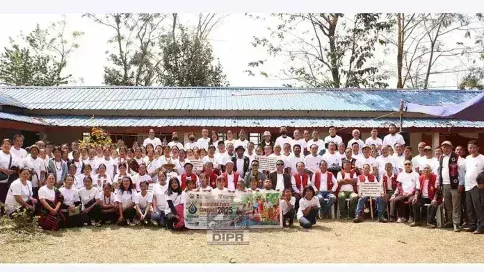Nagaland : जलग्रहण यात्रा का समापन असुकीका गांव में हुआ Nagaland : जलग्रहण यात्रा का समापन असुकीका गांव में हुआ