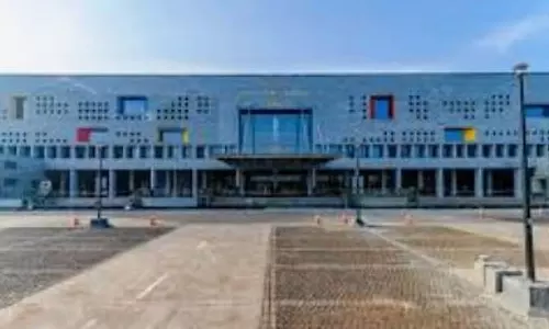 अनिल सालेलकर ने खनन नाकाबंदी पर झूठे बयानों पर HC से माफ़ी मांगने से इनकार किया अनिल सालेलकर ने खनन नाकाबंदी पर झूठे बयानों पर HC से माफ़ी मांगने से इनकार किया