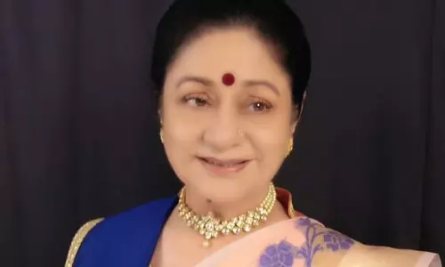 Aruna Irani बैंकॉक में गिरने से हुईं घायल