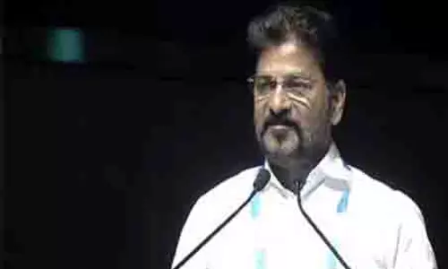 मैं अगले 10 वर्षों में अपने राज्य की अर्थव्यवस्था को ट्रिलियन डॉलर की अर्थव्यवस्था में बदलना चाहता हूं: CM मैं अगले 10 वर्षों में अपने राज्य की अर्थव्यवस्था को ट्रिलियन डॉलर की अर्थव्यवस्था में बदलना चाहता हूं: CM