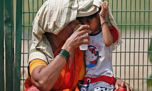 सौराष्ट्र, दक्षिण Gujarat के तटीय इलाकों में अगले तीन दिनों के लिए येलो अलर्ट जारी सौराष्ट्र, दक्षिण Gujarat के तटीय इलाकों में अगले तीन दिनों के लिए येलो अलर्ट जारी