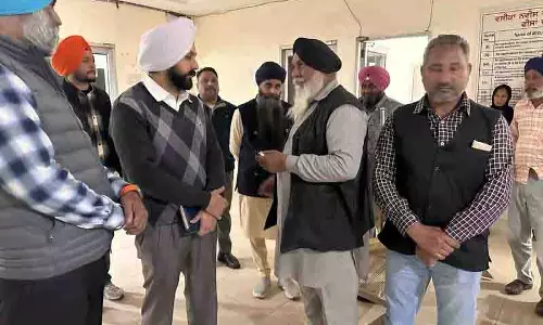 अमृतसर में SDM ने सब-रजिस्ट्रार कार्यालयों का औचक निरीक्षण किया