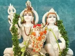 Mahashivratri 2025: भगवान शिव और माता पार्वती के विवाह की पौराणिक कथा Mahashivratri 2025: भगवान शिव और माता पार्वती के विवाह की पौराणिक कथा