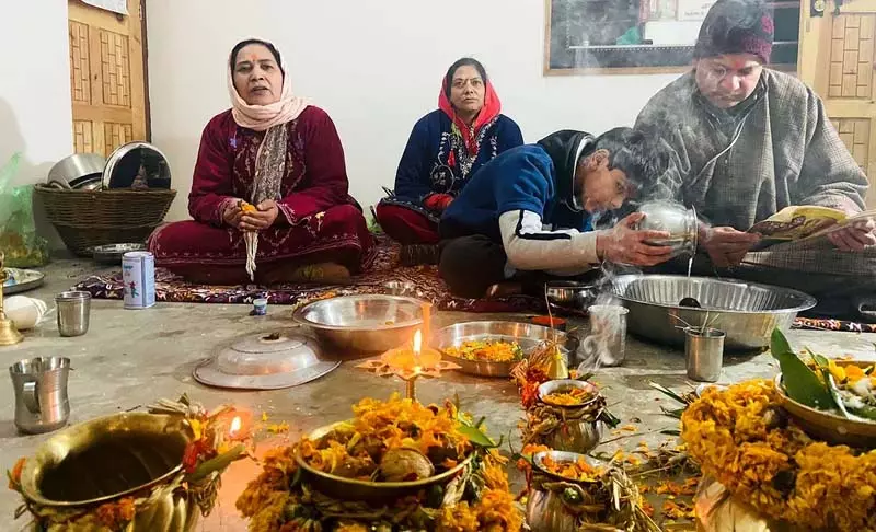 Srinagar हेराथ आज Srinagar हेराथ आज