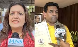 प्रियंका चतुर्वेदी ने कैग रिपोर्ट पर दी प्रतिक्रिया, कपिल मिश्रा ने केजरीवाल पर कसा तंज प्रियंका चतुर्वेदी ने कैग रिपोर्ट पर दी प्रतिक्रिया, कपिल मिश्रा ने केजरीवाल पर कसा तंज
