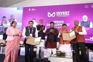 महाकाल नगरी उज्जैन में बनेगा एयरपोर्ट : केंद्रीय मंत्री के. राम मोहन नायडू महाकाल नगरी उज्जैन में बनेगा एयरपोर्ट : केंद्रीय मंत्री के. राम मोहन नायडू