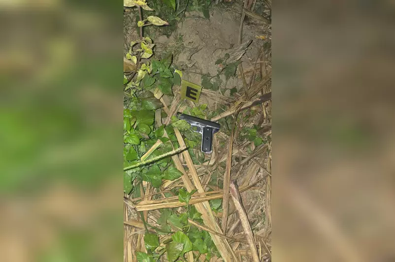 एक लाख का इनामी पुलिस मुठभेड़ में ढेर, लॉरेंस बिश्नोई गैंग का था सदस्य एक लाख का इनामी पुलिस मुठभेड़ में ढेर, लॉरेंस बिश्नोई गैंग का था सदस्य
