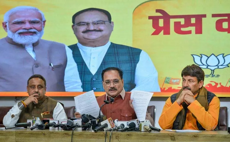 Delhi आप प्रमुख ने शराब लॉबी के लिए बिचौलिए की तरह काम किया: Sachdeva Delhi आप प्रमुख ने शराब लॉबी के लिए बिचौलिए की तरह काम किया: Sachdeva