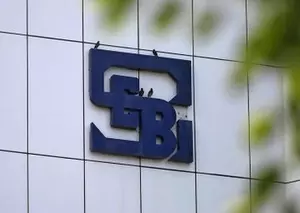 सेबी ने साइबर सुरक्षा में चूक के लिए आईसीसीएल पर लगाया 5.05 करोड़ रुपये का जुर्माना सेबी ने साइबर सुरक्षा में चूक के लिए आईसीसीएल पर लगाया 5.05 करोड़ रुपये का जुर्माना