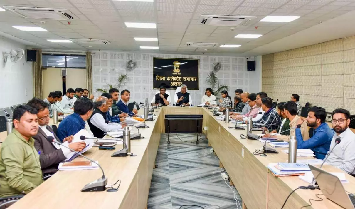 Jaipur : ग्रीष्म ऋतु में सुचारू पेयजल आपूर्ति हेतु दिए आवश्यक दिशा-निर्देश Jaipur : ग्रीष्म ऋतु में सुचारू पेयजल आपूर्ति हेतु दिए आवश्यक दिशा-निर्देश