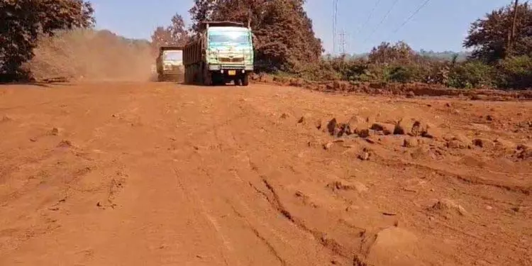 Joda -बामेबारी सड़क के काम में देरी Joda -बामेबारी सड़क के काम में देरी