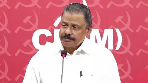 Kerala : वामपंथी सरकार आशा कार्यकर्ताओं के प्रति इतनी उदासीन कैसे हो सकती Kerala : वामपंथी सरकार आशा कार्यकर्ताओं के प्रति इतनी उदासीन कैसे हो सकती
